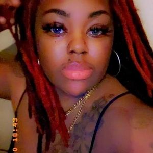 Meet your Posher, Aury